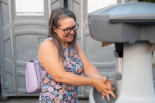 Best Portable restroom trailer rental  in Spring Hill, KS